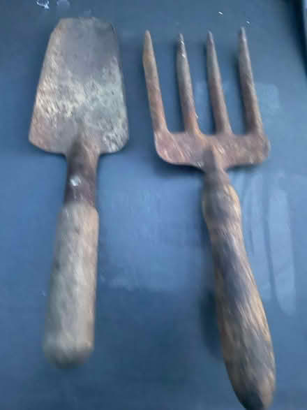 Photo of free Fork and spade small (Muscliffe BH9) #1