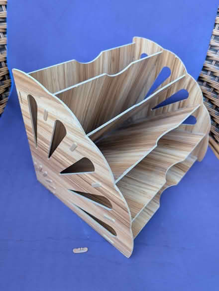 Photo of free Desk organizer magazine holder (Priestwood RG42) #1