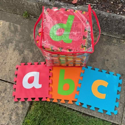 Photo of free Alphabet Inter-locking Foam Floor Mats (Spring Park CR0) #1