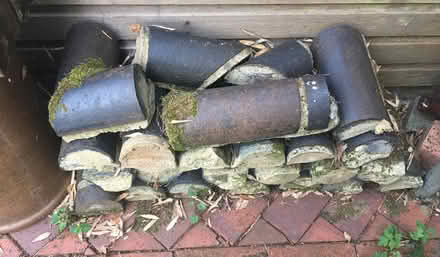 Photo of free Staffordshire Blue coping bricks (Townsend AL3) #1