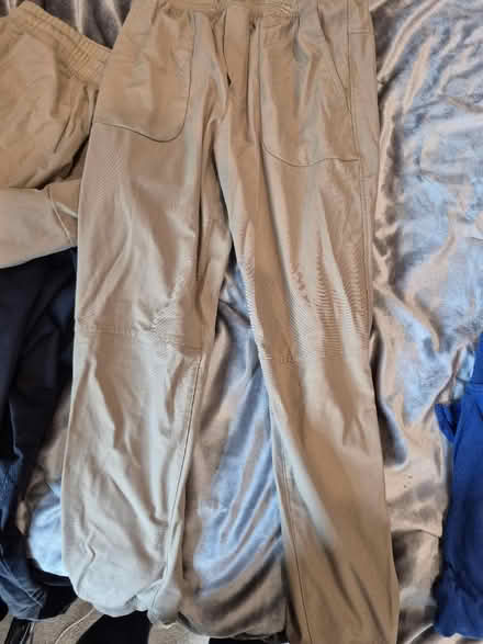 Photo of free School uniforms (boys) (Washington dc) #3