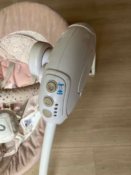 Photo of free Automatic Baby Rocker (North Abingdon OX14) #2