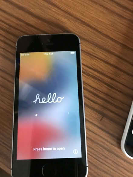 Photo of free iphones (Minster Lovell OX29) #2