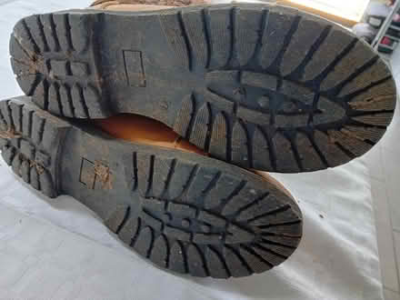 Photo of free Winter boots size 4 (Cubbington CV32) #3
