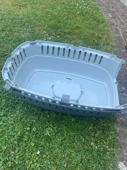 Photo of free Pet carrier (Stanmore, HA7) #3