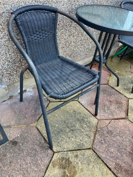 Photo of free Garden table and chairs (Northolt UB5) #2