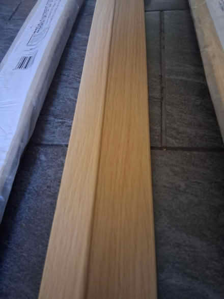 Photo of free b&q cornice (Morden) #3