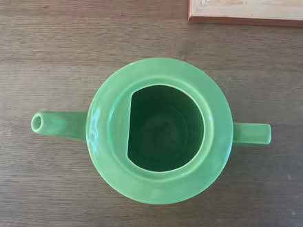 Photo of free Small green teapot (GU18) #2