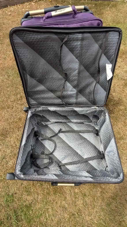 Photo of free Pair of IT cabin bags (Bengeo SG14) #2