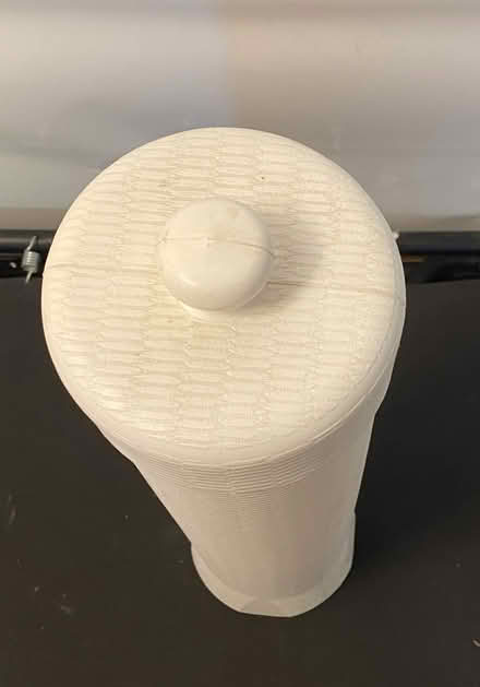 Photo of free White Plastic Toilet Roll Holder (Newport Beach (Eastbluff)) #4