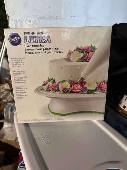 Photo of free Cake turntable (Mt. Tabor) #1