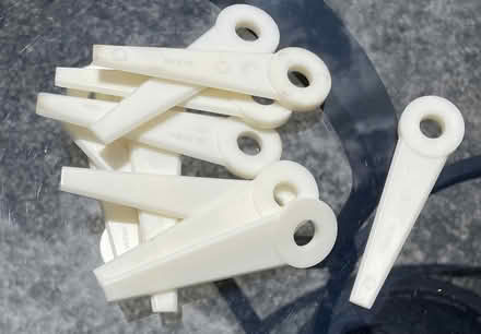 Photo of free Grass trimmer plastic blades (Bloor Lansdowne) #1