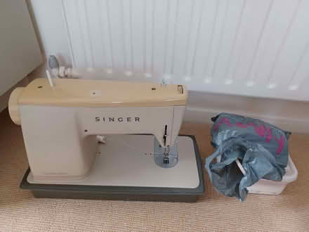 Photo of free Old Singer sewing machine (Kidlington OX5) #1