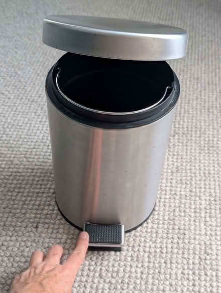Photo of free Small Stainless Steel Pedal Bin (Mold CH7) #3