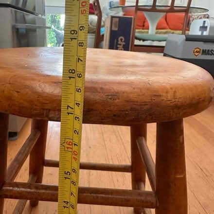 Photo of free Round stool (West Seattle Admiral) #2
