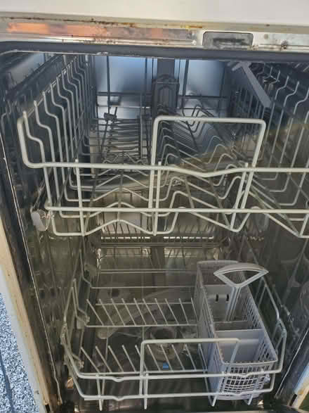 Photo of free Bosch slim dishwasher working order (Loftus Road W12) #1