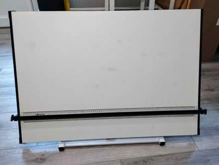 Photo of free Drawing Table (Bonaly EH13) #1