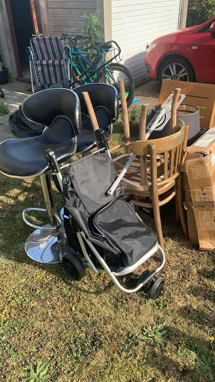 Photo of free 2 dining chairs , 2 bar sto (Sidley TN39) #2