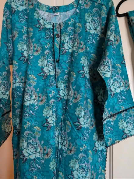 Photo of free Asian suit (Bankfoot BD5) #3
