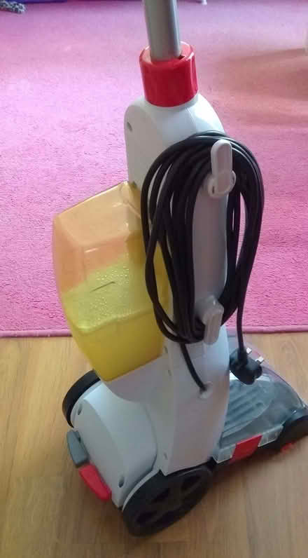 Photo of free Bissell "Ready Clean" compact carpet cleaner (Putnoe MK41) #2