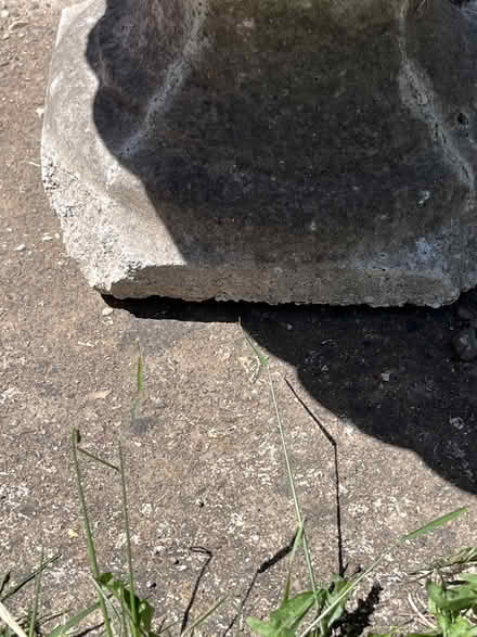 Photo of free Garden Urn (Great Burstead CM11) #1