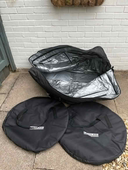 Photo of free LifeLine bike bag (Caversfield OX27) #1