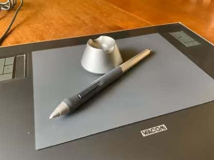 Photo of free Wacom Tablet + Pen (Felixstow) #2