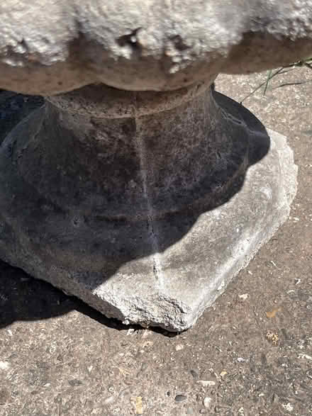 Photo of free Garden Urn (Great Burstead CM11) #3