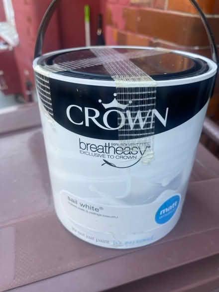 Photo of free Assorted bag of paint (Wood Green N22) #4
