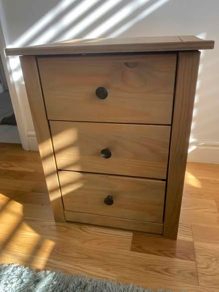 Photo of free Chest of drawers (Shepperton TW17) #1