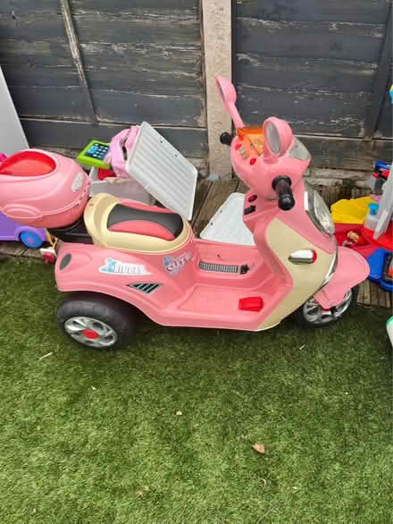 Photo of free toys (Loscoe Grange DE75) #1