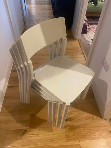 Photo of free 4 kitchen/ dining chairs (Bethnal Green E2) #1
