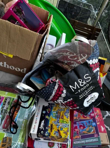 Photo of free Toys/home/accessories sort out (West Drayton UB7) #4