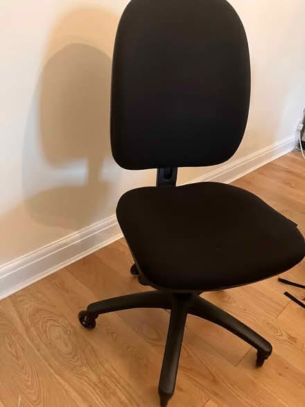 Photo of free Fairly new office chair (North Ealing W5) #1
