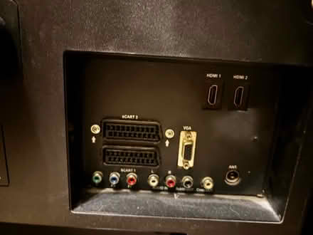 Photo of free 40” tv (Greenhill S8) #4