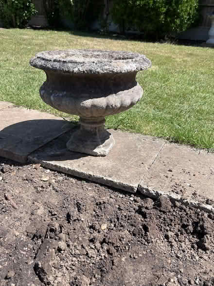 Photo of free Garden Urn (Great Burstead CM11) #2