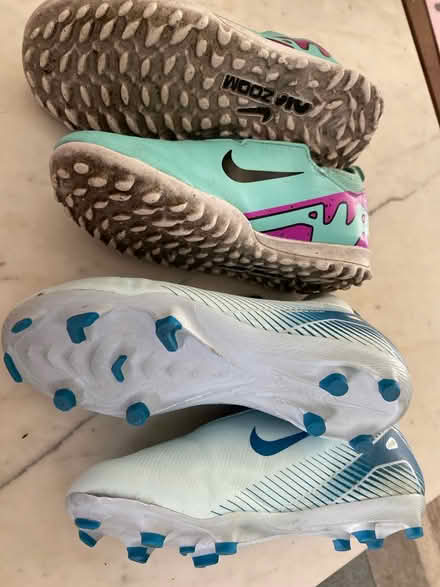 Photo of free Sport boots (Ub7 7pd) #2