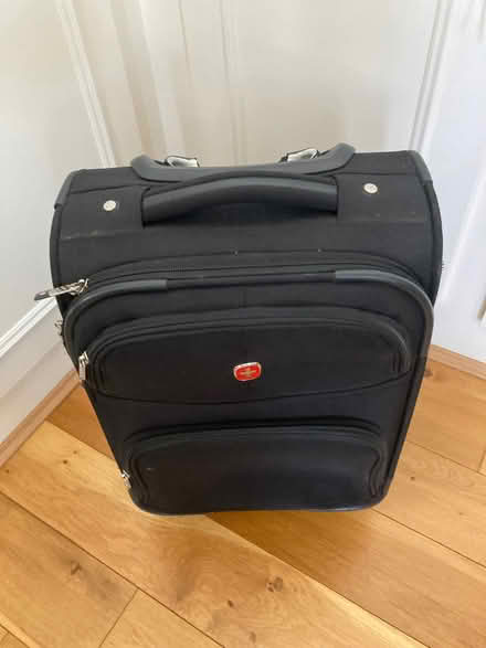 Photo of free Small suitcase with broken pull handle (Southfields SW18) #3