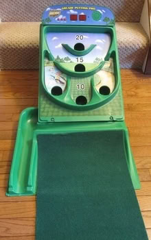 Photo of free Golf game and putting holes #1