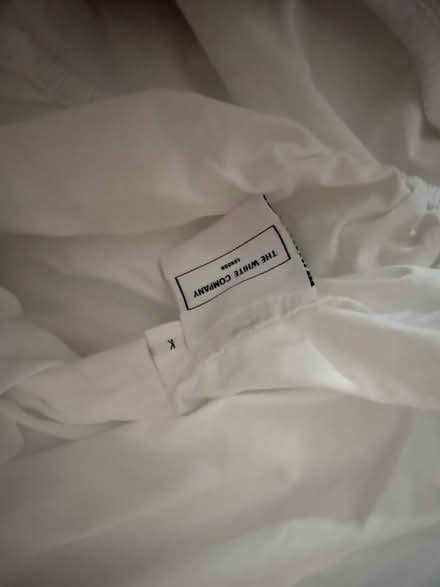 Photo of free King size fitted sheet (New Brighton CH45) #2