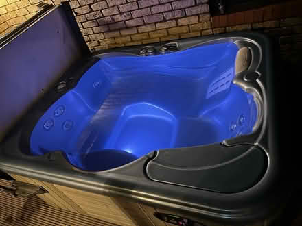 Photo of free Hot Tub (Knebworth SG3) #2