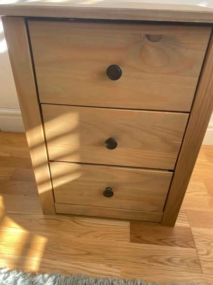 Photo of free Chest of drawers (Shepperton TW17) #3