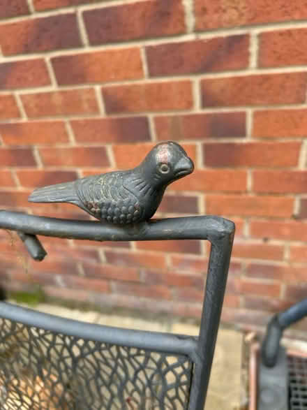 Photo of free Metal garden chair (to upcycle) (darwen BB3) #3