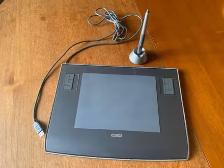 Photo of free Wacom Tablet + Pen (Felixstow) #1