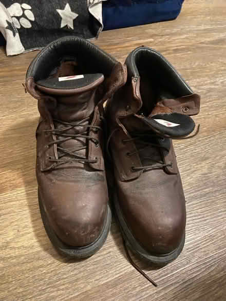 Photo of free Work boots, men’s 9 (Catonsville) #1