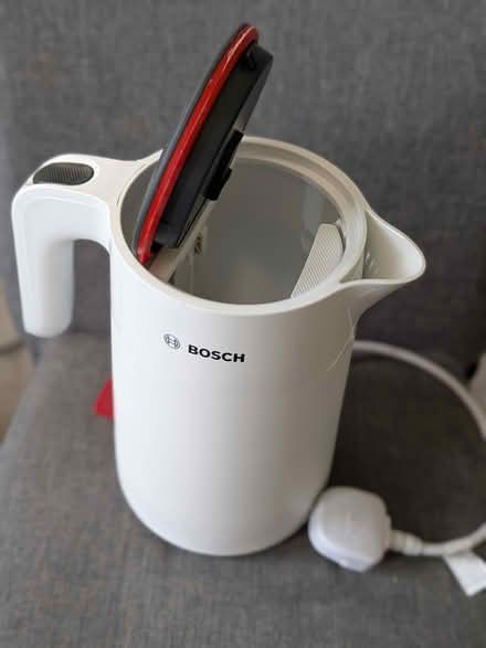 Photo of free Bosch Kettle (Wansdworth SW18) #3
