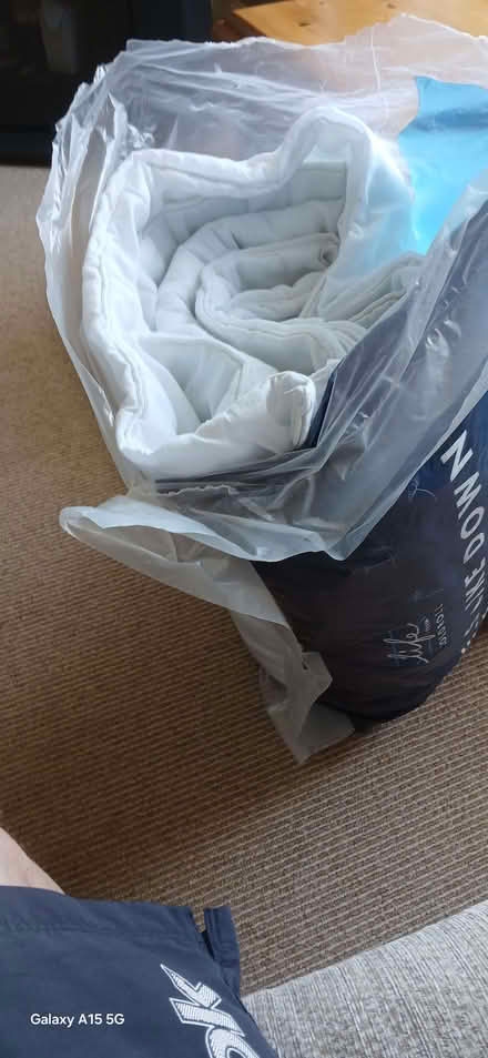 Photo of free King-size duvet (Dronfield S18) #1