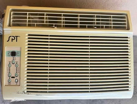 Photo of free SPT Air Conditioner (Pasadena) #1