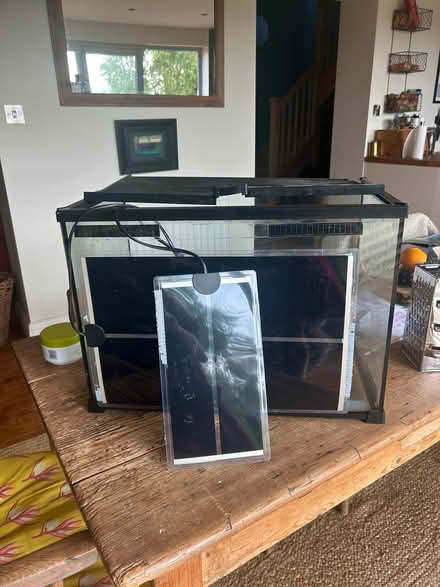 Photo of free Pet tank with two heat mats (Steyning BN44) #1