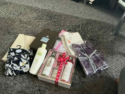 Photo of free gifts (Liverpool 13 /Stoneycroft) #1